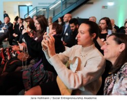 German Conversation Club Munich wins the Hdden Movers Award 2024 - free events to learn German and find new friends